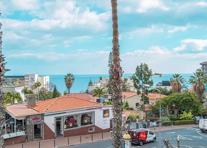 Lido Costa Do Sol Funchal (Madeira)
